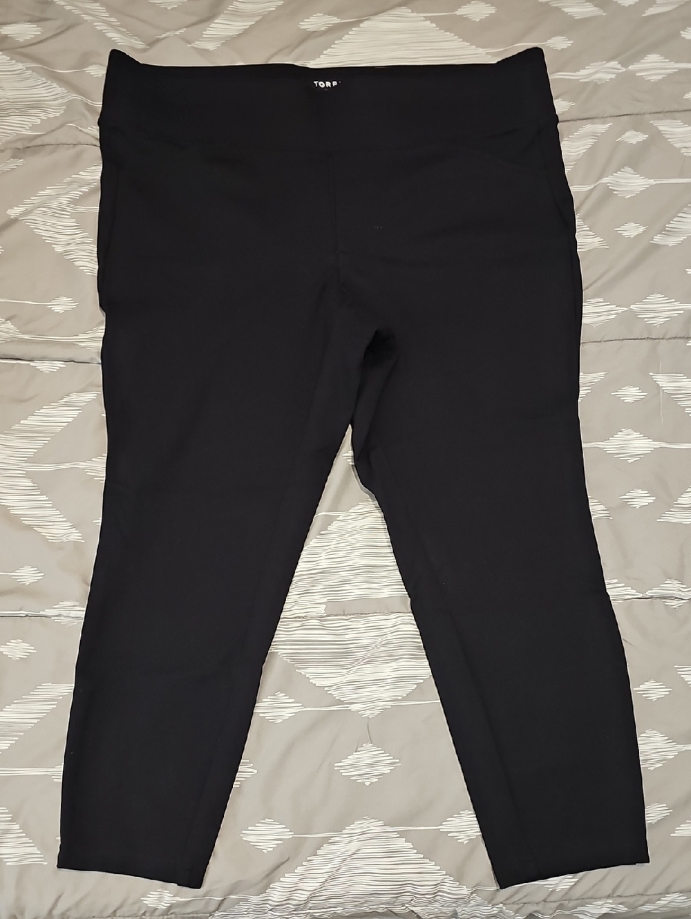 Torrid Black Ladies Pixie Capris
